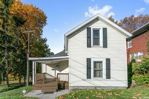 Photo of 119 N Eddy Street, South Bend, IN 46617 (MLS # 202545282)
