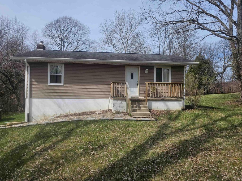 Photo of 4255 Baugh Road, Bloomington, IN 47408 (MLS # 202609427)