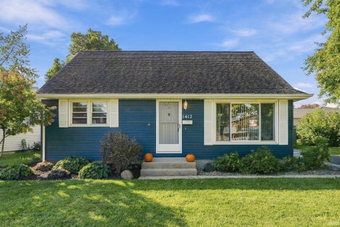 Photo of 1412 S Park Drive, New Haven, IN 46774 (MLS # 202641912)