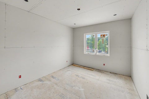 Tiny photo for 18416 Donegal Drive, South Bend, IN 46637 (MLS # 202629217)