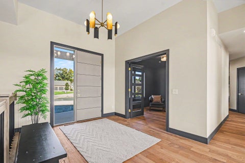 Tiny photo for 18416 Donegal Drive, South Bend, IN 46637 (MLS # 202629217)