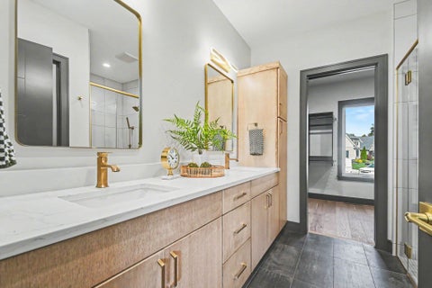 Tiny photo for 18416 Donegal Drive, South Bend, IN 46637 (MLS # 202629217)