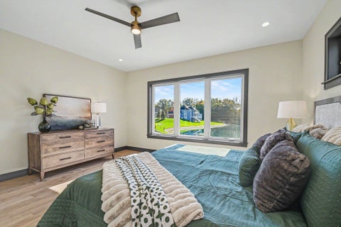 Tiny photo for 18416 Donegal Drive, South Bend, IN 46637 (MLS # 202629217)