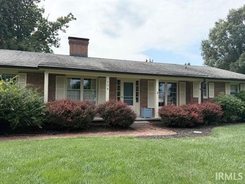 Tiny photo for 208 Park Row, Flora, IN 46929 (MLS # 202529059)