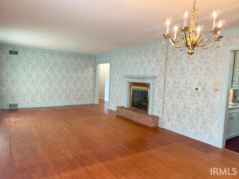 Tiny photo for 208 Park Row, Flora, IN 46929 (MLS # 202529059)