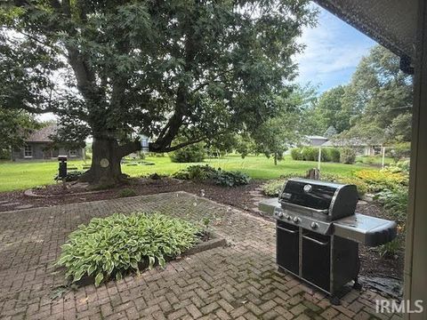 Tiny photo for 208 Park Row, Flora, IN 46929 (MLS # 202529059)