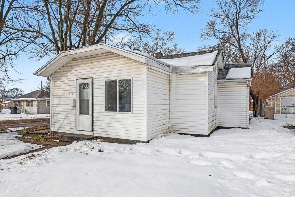 Photo of 531 S Logan Street, South Bend, IN 46615 (MLS # 202604791)