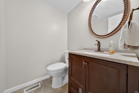 Tiny photo for 978 Boulder Way Way, Kokomo, IN 46902 (MLS # 202605885)