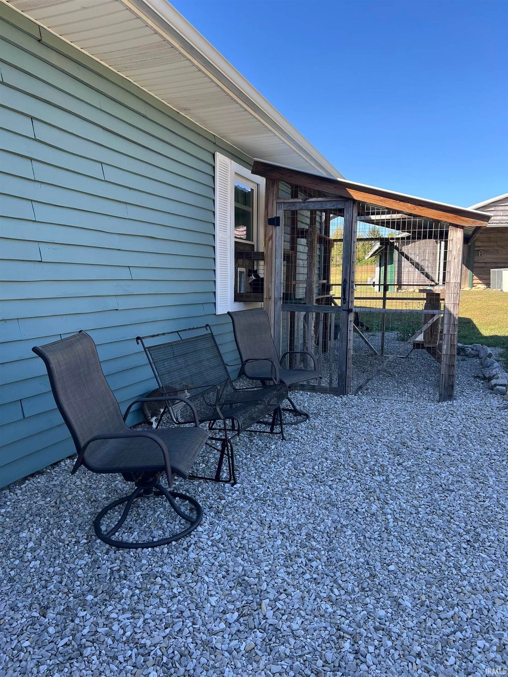 Photo of 4700 Calico Drive, Mount Vernon, IN 47620 (MLS # 202642353)