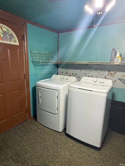 Tiny photo for 25093 Snyder Street, Elkhart, IN 46514 (MLS # 202644917)