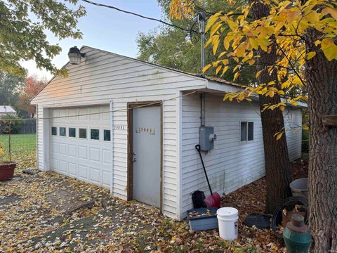 Tiny photo for 25093 Snyder Street, Elkhart, IN 46514 (MLS # 202644917)