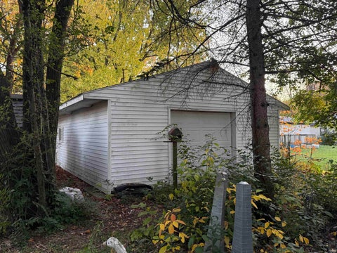 Tiny photo for 25093 Snyder Street, Elkhart, IN 46514 (MLS # 202644917)