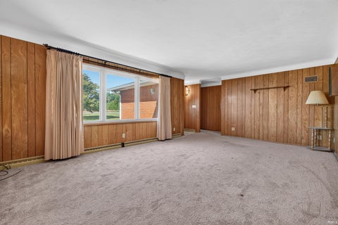 Tiny photo for 5174 N State Road 25, Logansport, IN 46947 (MLS # 202641564)