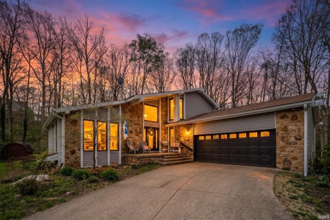 Photo of 1107 Woodlawn Drive, New Castle, IN 47362 (MLS # 202613336)