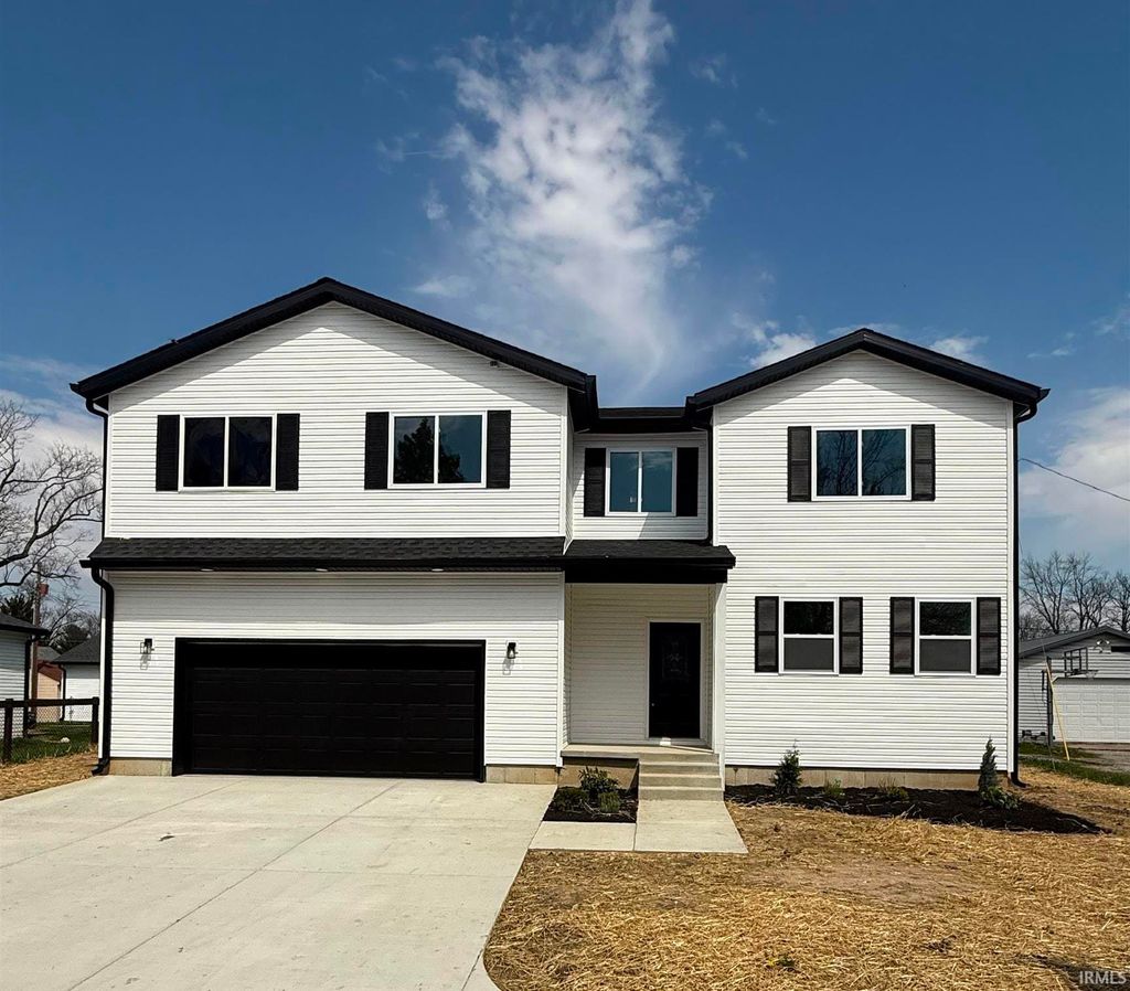 Photo of 318 W First Street, Mulberry, IN 46058 (MLS # 202612956)