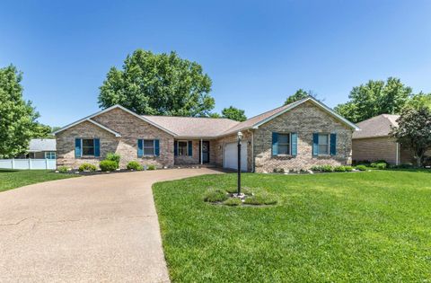 Photo of 8331 Northfield Drive, Evansville, IN 47711 (MLS # 202617807)
