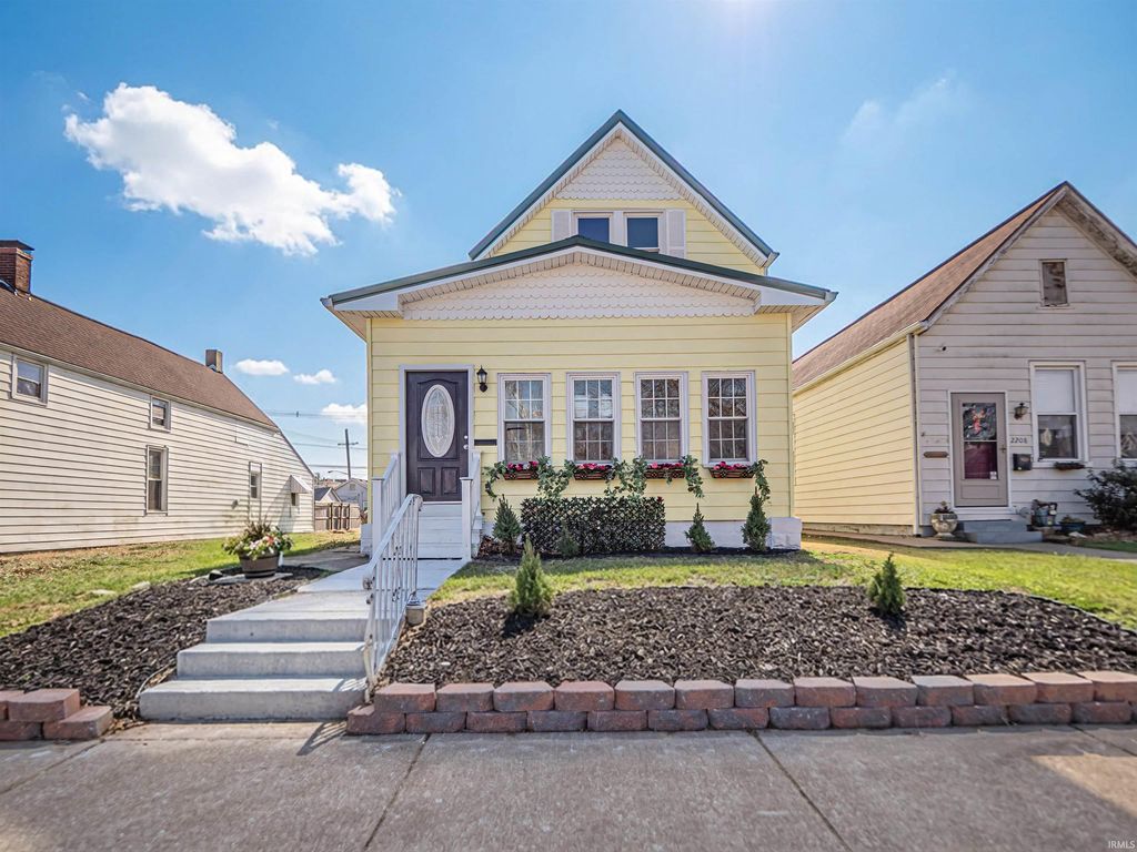 Photo of 2206 W Virginia Street, Evansville, IN 47712 (MLS # 202600537)