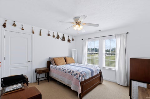 Tiny photo for 9002 DEER CREEK Drive, Greentown, IN 46936 (MLS # 202631108)