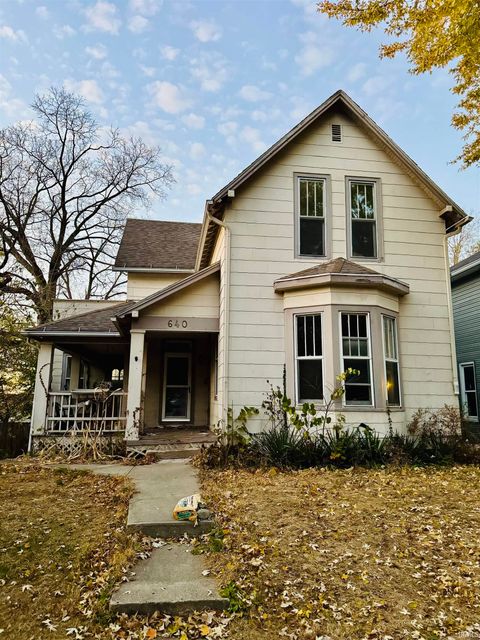 Photo of 640 Perrin Avenue, Lafayette, IN 47904 (MLS # 202545685)