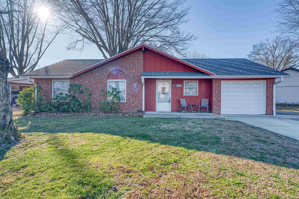 Photo of 1831 Chickasaw Drive, Evansville, IN 47715 (MLS # 202602116)