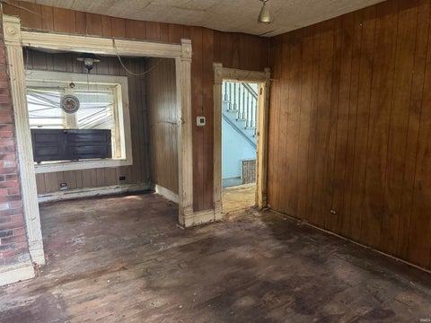 Tiny photo for 822 Willard Street, Elkhart, IN 46516 (MLS # 202635296)