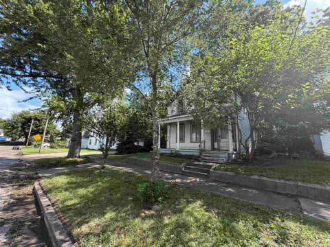 Tiny photo for 822 Willard Street, Elkhart, IN 46516 (MLS # 202635296)