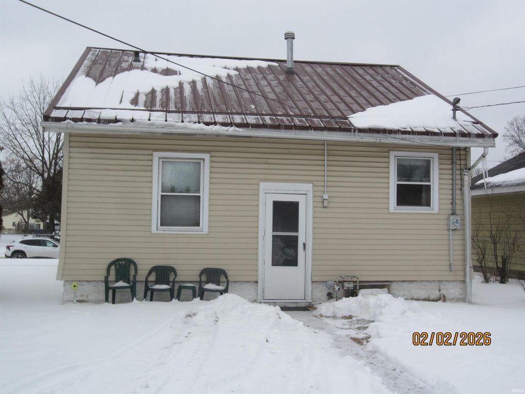 Photo of 1645 W Spencer Avenue, Marion, IN 46952 (MLS # 202603283)