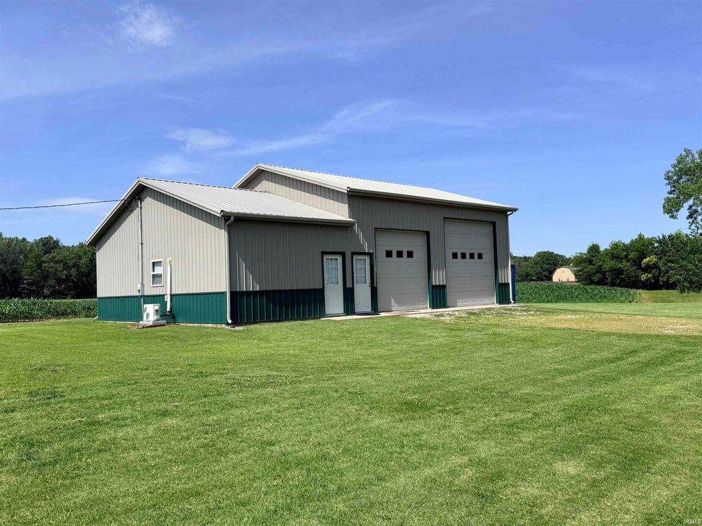 Photo of 4944 Brumley Road, Newburgh, IN 47630 (MLS # 202622029)
