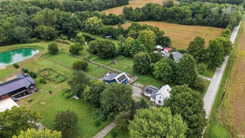 Tiny photo for 601 E 5th Street, Burlington, IN 46915 (MLS # 202639502)
