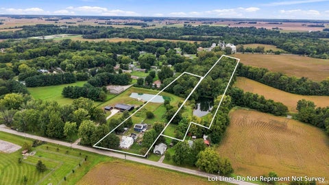Tiny photo for 601 E 5th Street, Burlington, IN 46915 (MLS # 202639502)