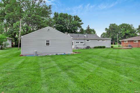 Tiny photo for 1711 W ZARTMAN Road, Kokomo, IN 46902 (MLS # 202631350)