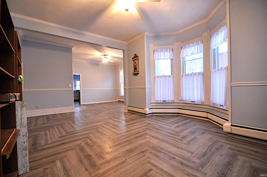 Photo of 605 S 7Th Street, Goshen, IN 46526 (MLS # 202602588)