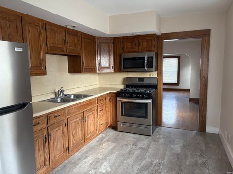 Tiny photo for 352 N Broadway Street, Peru, IN 46970 (MLS # 202601607)