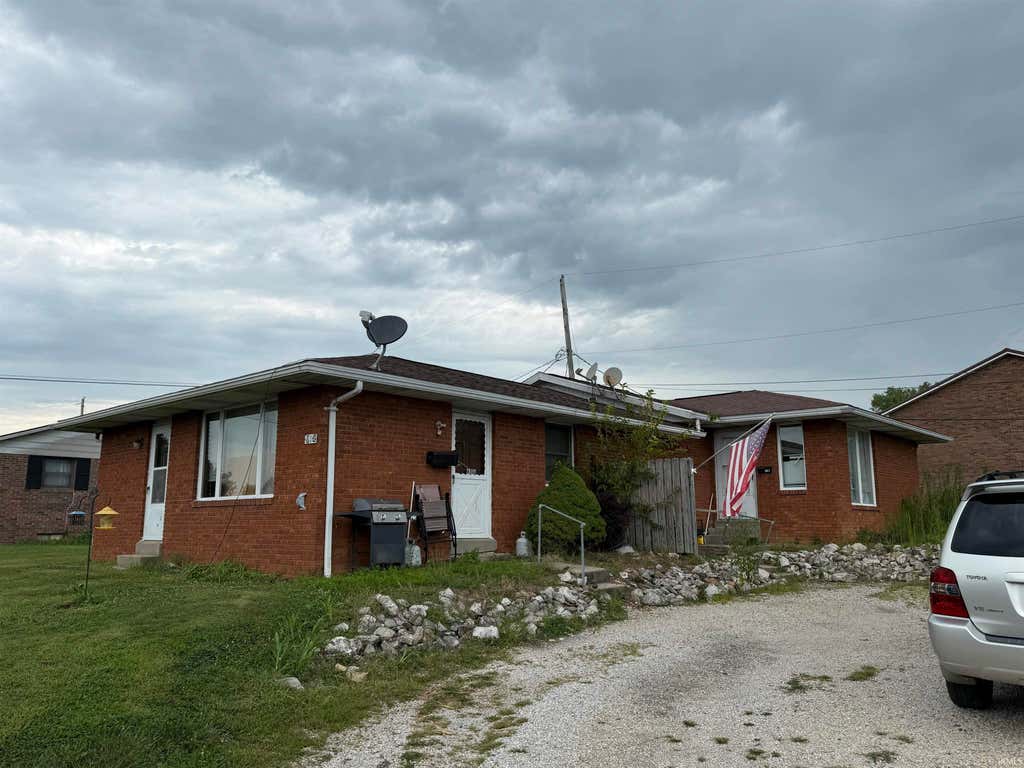 Photo of 610 E 16th Street, Jasper, IN 47546 (MLS # 202632514)