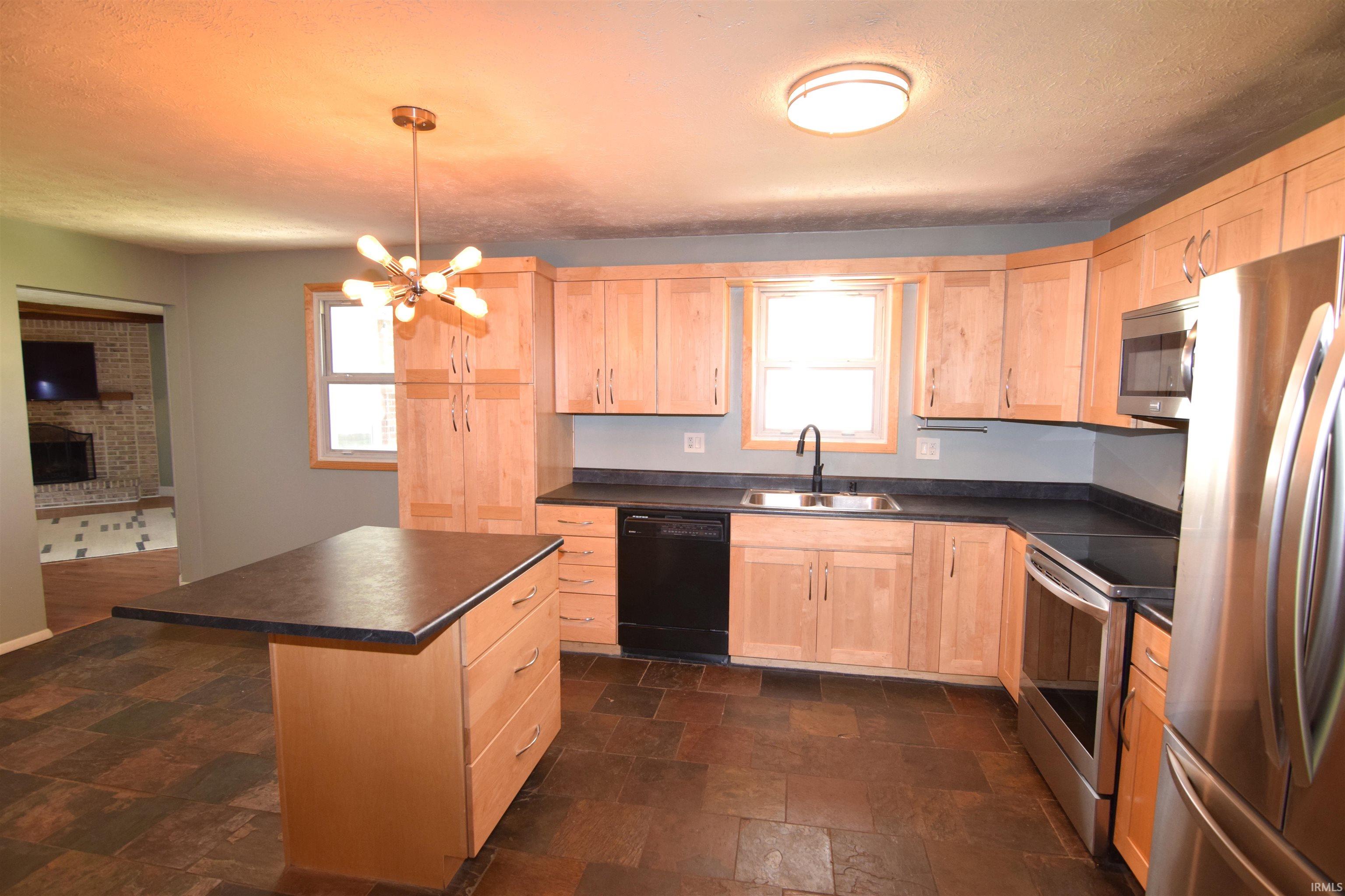 2405 N Old Towne Lane