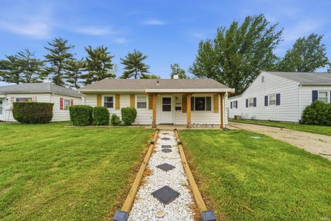 Photo of 3142 Elmwood Avenue, Lafayette, IN 47904 (MLS # 202618821)