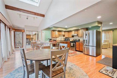 Tiny photo for 1008 Clay Lane, Kokomo, IN 46901 (MLS # 202601936)