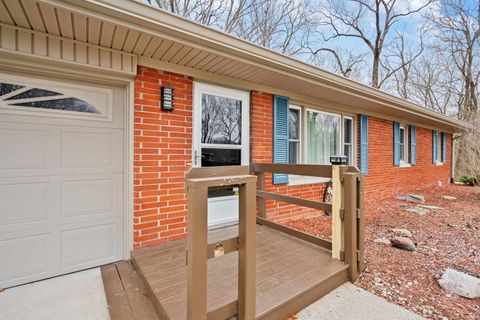 Tiny photo for 1008 Clay Lane, Kokomo, IN 46901 (MLS # 202601936)