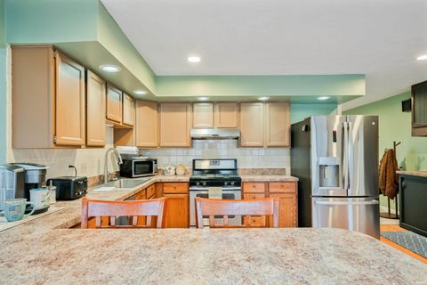 Tiny photo for 1008 Clay Lane, Kokomo, IN 46901 (MLS # 202601936)