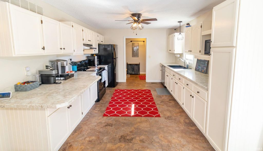 Photo of 7555 Gourley Lane, Newburgh, IN 47630 (MLS # 202544197)