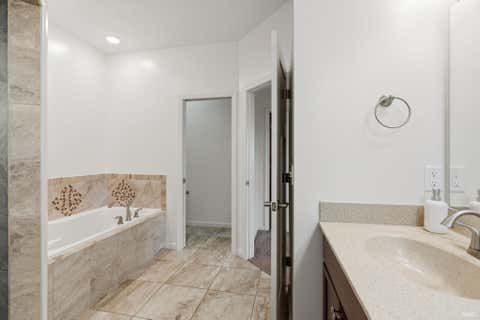 Tiny photo for 3293 Charlais Circle, Delphi, IN 46923 (MLS # 202622716)