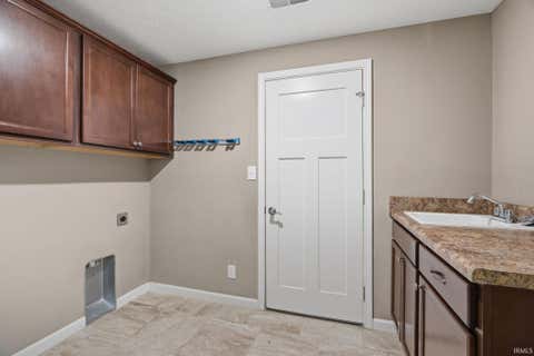 Tiny photo for 3293 Charlais Circle, Delphi, IN 46923 (MLS # 202622716)
