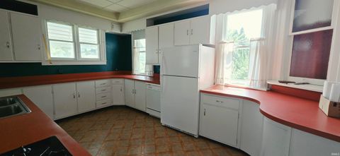Tiny photo for 77 E 3rd Street, Peru, IN 46970 (MLS # 202629564)