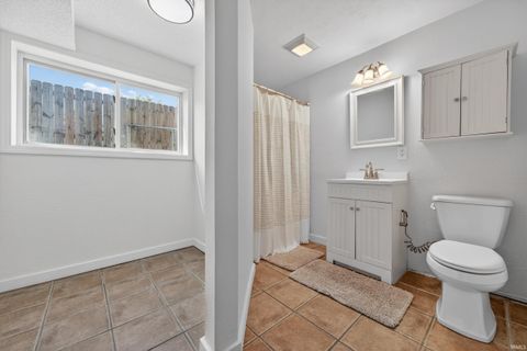 Tiny photo for 1420 W RICHMOND Street, Kokomo, IN 46901 (MLS # 202614139)