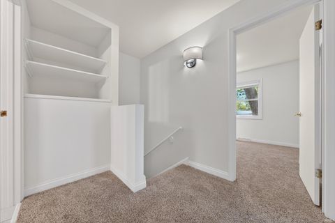 Tiny photo for 1420 W RICHMOND Street, Kokomo, IN 46901 (MLS # 202614139)