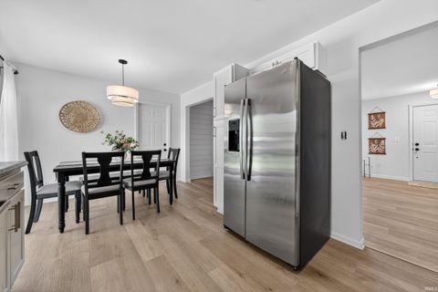 Tiny photo for 1420 W RICHMOND Street, Kokomo, IN 46901 (MLS # 202614139)