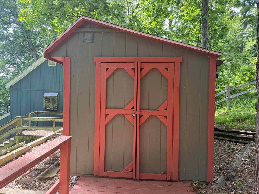 Photo of 15251 12th Road, Plymouth, IN 46563 (MLS # 202621612)