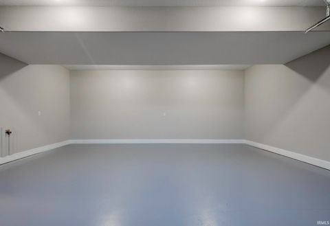 Tiny photo for 802 Lavina Street, Fort Wayne, IN 46802 (MLS # 202615287)