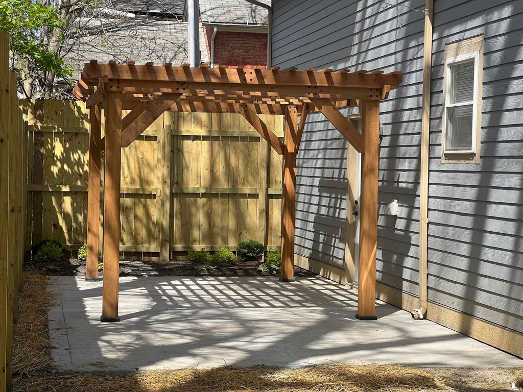 Photo of 802 Lavina Street, Fort Wayne, IN 46802 (MLS # 202615287)