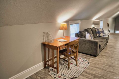 Tiny photo for 802 Lavina Street, Fort Wayne, IN 46802 (MLS # 202615287)